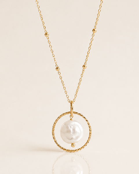 COLLIER NORA