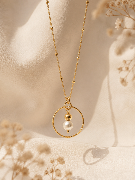 COLLIER LIVIA