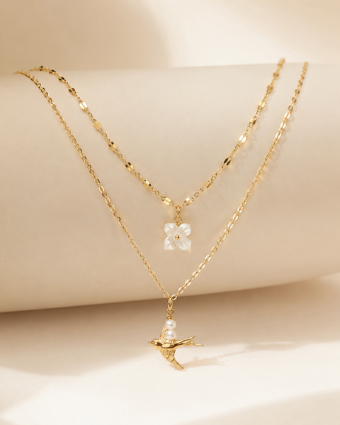COLLIER ANNA