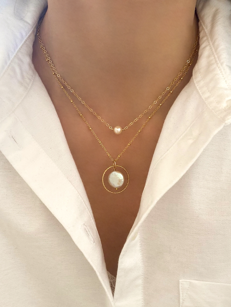 collier nora en plaqué or gold filled 14k composé d'une perle d'eau douce