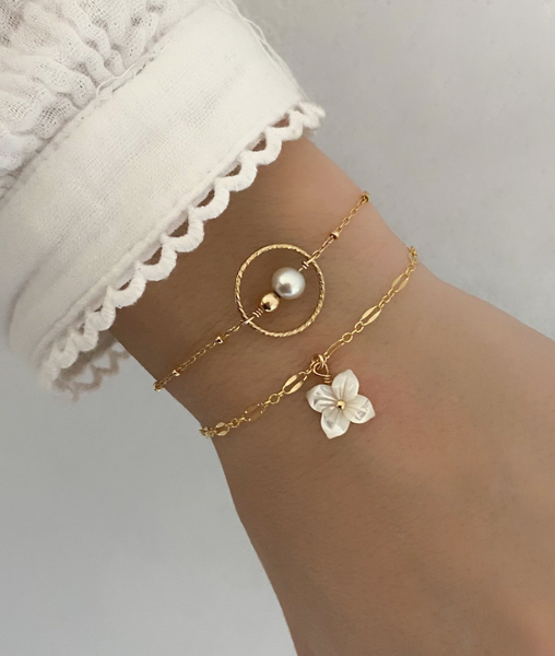 Bracelet Anna fleur de nacre en gold filled 14k